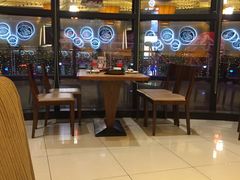 大堂-必胜客(WOW梧州旺城店)