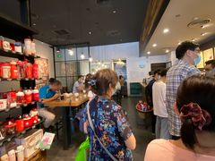 零售区-星巴克臻选(广州东山锦轩店)