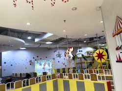 -MAGE麦其天地儿童乐园(滨江百联店)