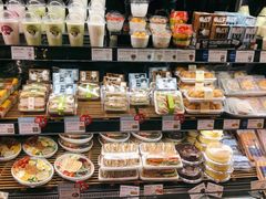 面包甜点陈列柜-巴黎贝甜(凯德MALL望京店)