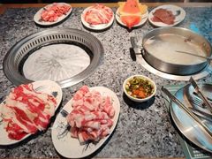 -阪尚皇·原切牛排·烤肉火锅自助(北京路店)