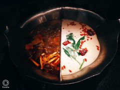 -湊湊火锅·茶憩(新中关购物中心店)