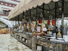 自助取餐区-拉萨圣地天堂洲际大饭店-自助餐厅