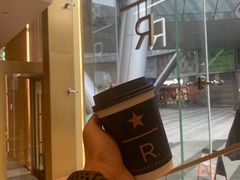 -星巴克臻选(济南恒隆店)
