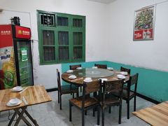 -勇猛子川菜馆(新军路店)