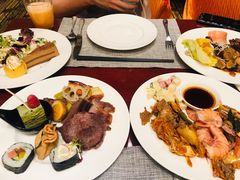 -东西风牛排馆周末烧烤自助(首都机场希尔顿店)