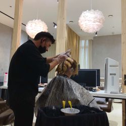 -HAIR HERE造型