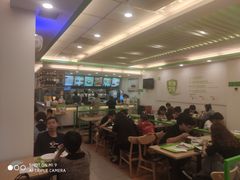 大堂-老乡鸡(淮河路步行街店)