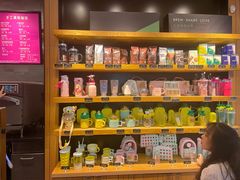 零售区-星巴克(杭州嘉里中心4F店)