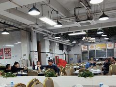 -潮隆牛肉美食城(莲花路店)