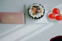 -母仪天下月子中心(光谷店)