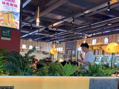 -老船舫·现做活鲜鱼馆(东郊记忆店)