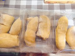 -老牌坊云南鱼豆花火锅(爱建店)
