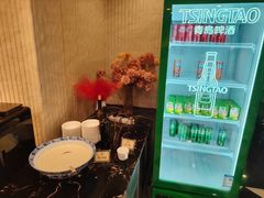 -迈豪国际酒店-百老汇旋转西餐厅