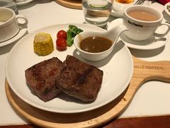 -斗牛士牛排(南京东路店)