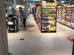 -盒马鲜生(财富中心店)