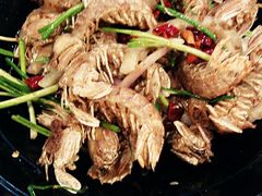 -虾弄弄海派小龙虾·牛羊蝎子火锅