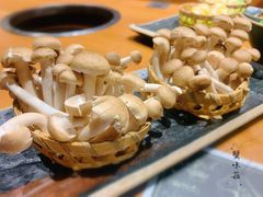 -呷哺呷哺 黄金牧场 (新中关购物中心店)