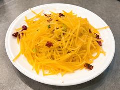 酸辣土豆丝-东北农家小院(定西路店)