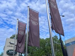 -上海伟杰·捷豹路虎4S店(闵行店)