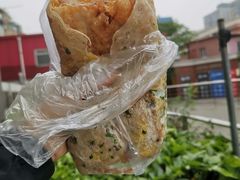 -正宗杂粮煎饼香软鸡蛋饼