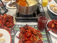 -金马门国际美食百汇(珞喻路店)