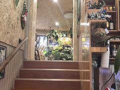 -Rabbit Cafe私房西餐甜点咖啡(栖霞路店)