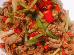 小炒黄牛肉-印湘·剁椒鱼头(马连洼北路店)
