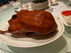 北京片皮鸭-嘉麟楼