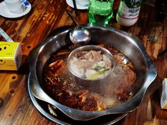 -金鼎雪山牦牛杂火锅(理县总店)