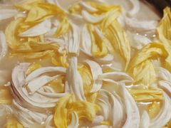 菊花肉汤-龙桥私厨·姜花菊花过桥鱼·顺德菜(容桂店)