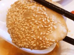 肉松蟹壳黄-飞龙大酒店