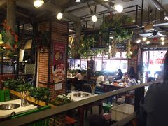 大堂-钢管厂歆瑞源油卤串串香(春熙路太古里店)