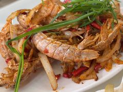 -覃记海鲜美食餐厅