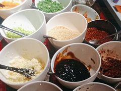 自助调料区-潮牛禾记•潮汕鲜牛肉火锅(新亚洲店)