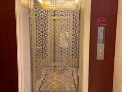 -青岛天瑞星空酒店
