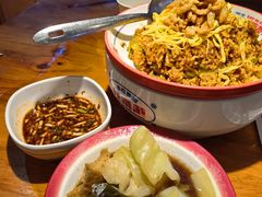 -怪噜范·老贵阳街头名小吃(鸿通城店)