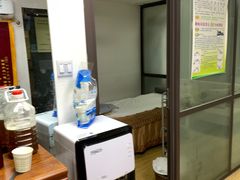 -龙脊堂龙氏推拿 整脊(陆家浜店)