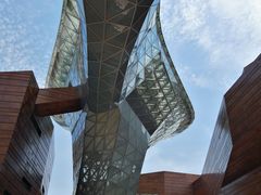 -东浩兰生上海世博展览馆