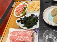 -楼外楼大刀肉传统火锅居(幸福街店)