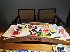 -芸南道·过桥米线(昆明老街旗舰店)