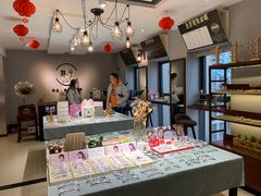 -肆兮眼镜·蔡司·徕卡战略合作店(大坪店)