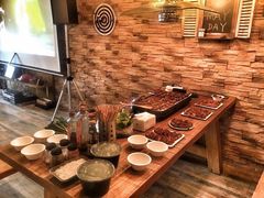 -玩坞轰趴馆·户外团建聚会主题生日派对馆(世豪广场店)