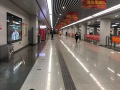 -新百广场(地铁站)