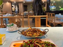 -阳光院坝小龙虾(红牌楼店)