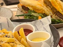 -玲婧胡同·生日蛋糕·餐厅(嘉里城店)