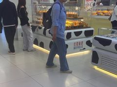 -红星前进面包牛奶公司(君太店)