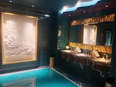 -迪拜帆船酒店海底餐厅