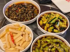 -龙巢盱眙龙虾·牛蛙·烧烤宵夜(八卦岭店)