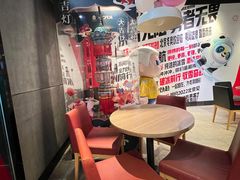 用餐区-肯德基(前门店)